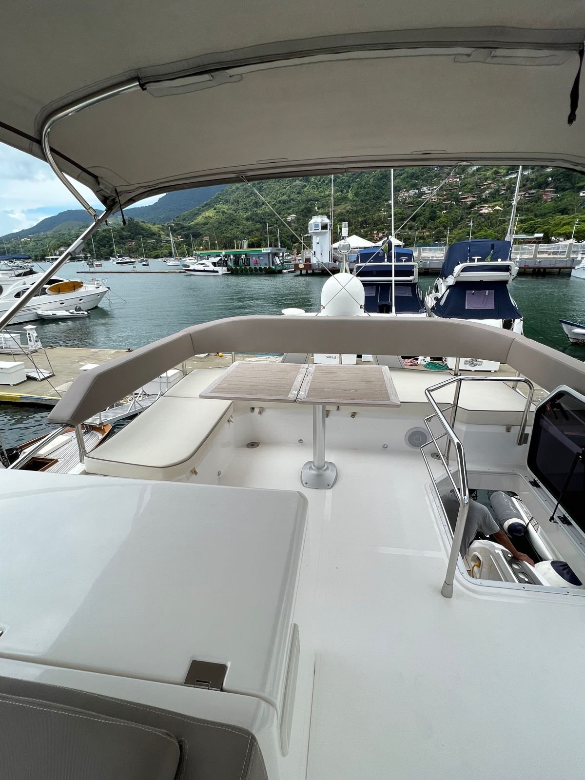 Sessa F42 - Boatline