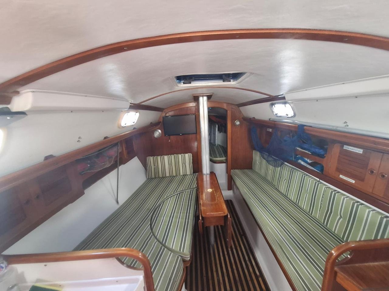 Delta 32 - Boatline
