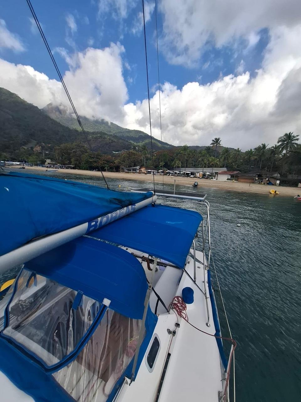 Delta 32 - Boatline
