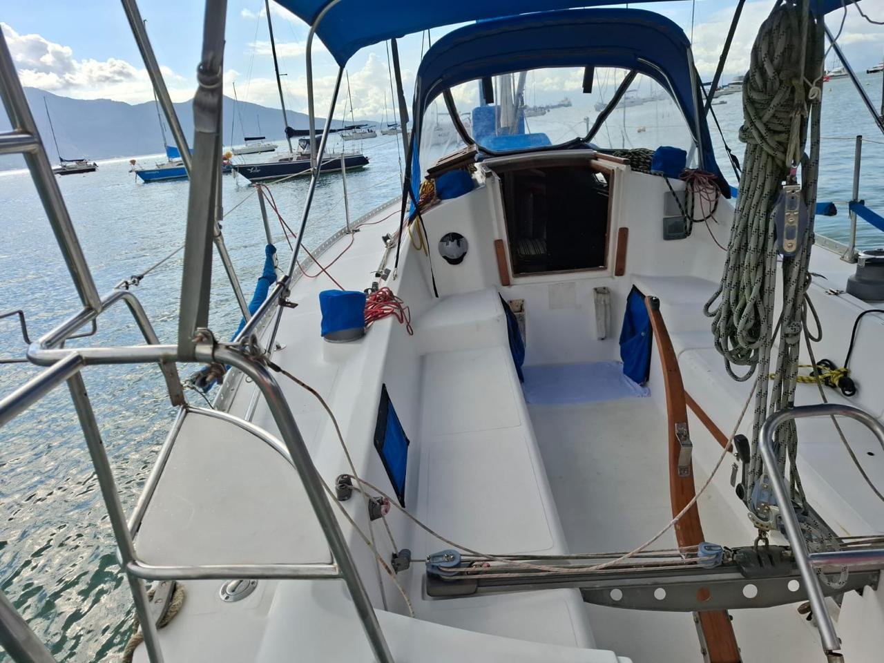 Delta 32 - Boatline